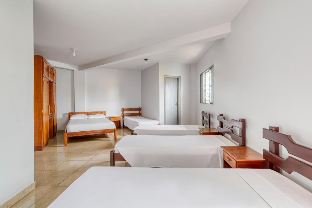 Hotel Aguia Morrinhos  ภายนอก รูปภาพ